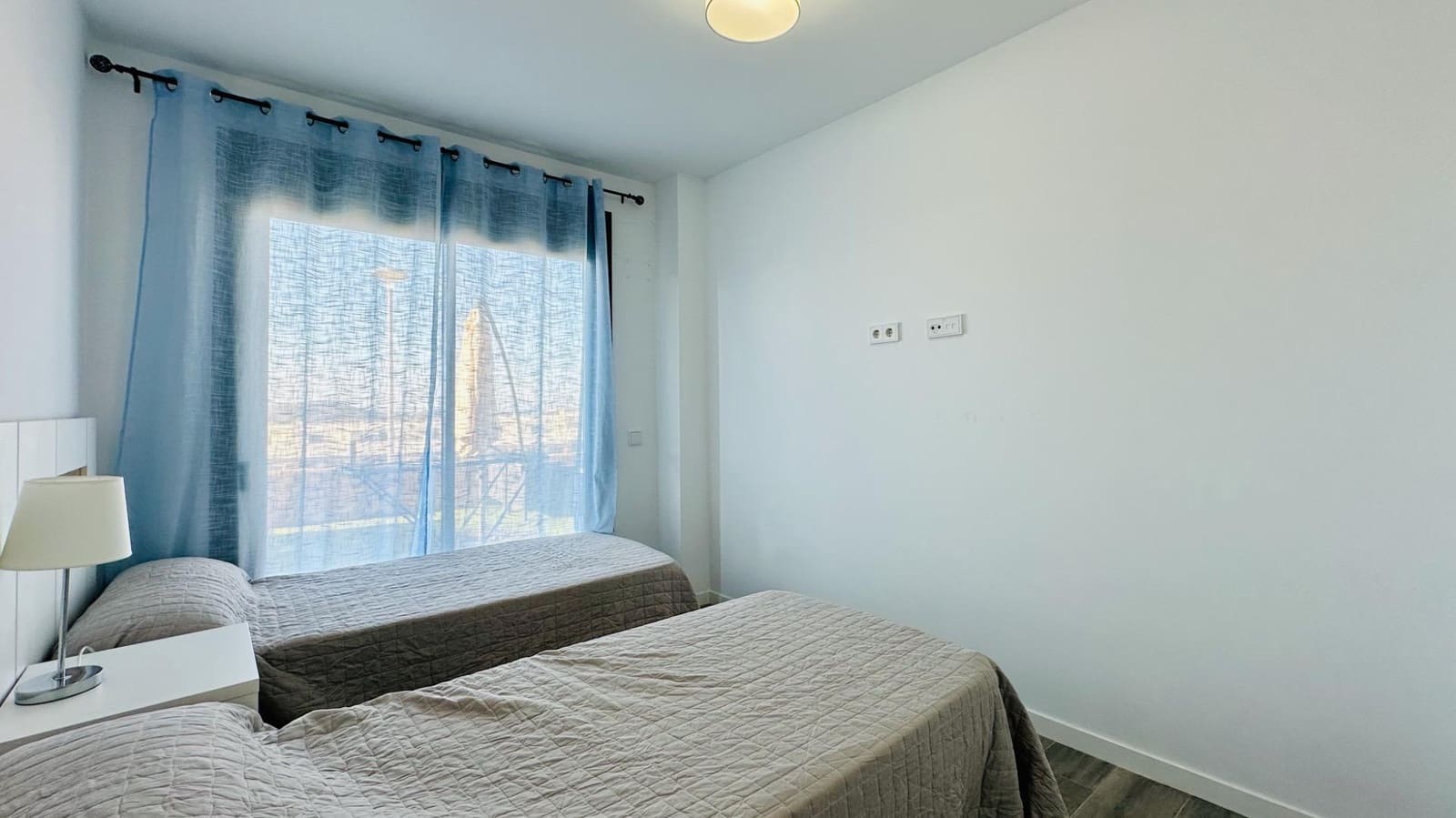 Appartement de 2 chambres à louer à Finestrat avec piscine garage - 1 790 € (Ref: 9846185)