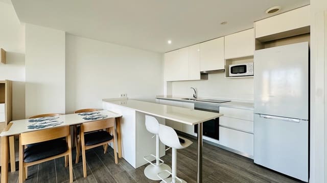 Appartement de 2 chambres à louer à Balcón de Finestrat - Terra Marina, Finestrat avec piscine garage - 1 790 € (Ref: 9846185)