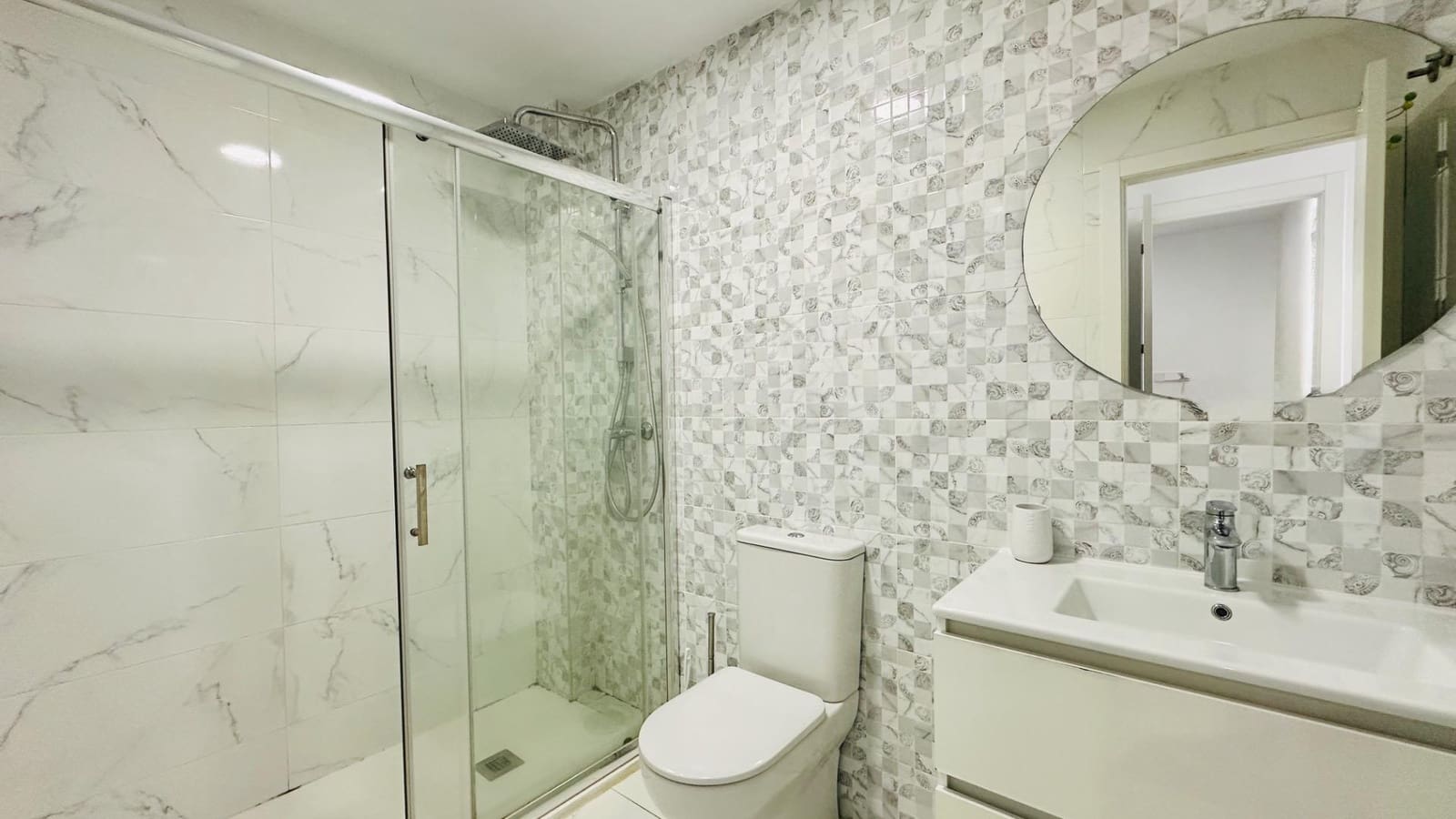 Appartement de 2 chambres à louer à Finestrat avec piscine garage - 1 790 € (Ref: 9846185)
