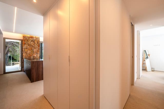 3 bedroom Apartment for rent in Arenal, Javea / Xàbia with pool garage - € 1,750 (Ref: 9849304)
