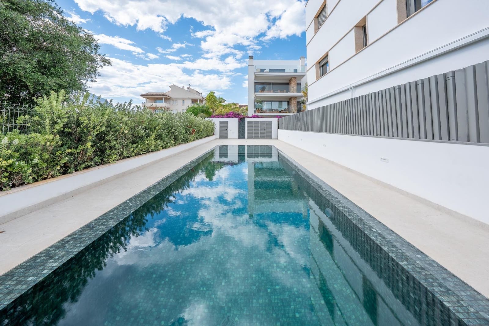 3 bedroom Apartment for rent in Arenal with pool garage - € 1,750 (Ref: 9849304)