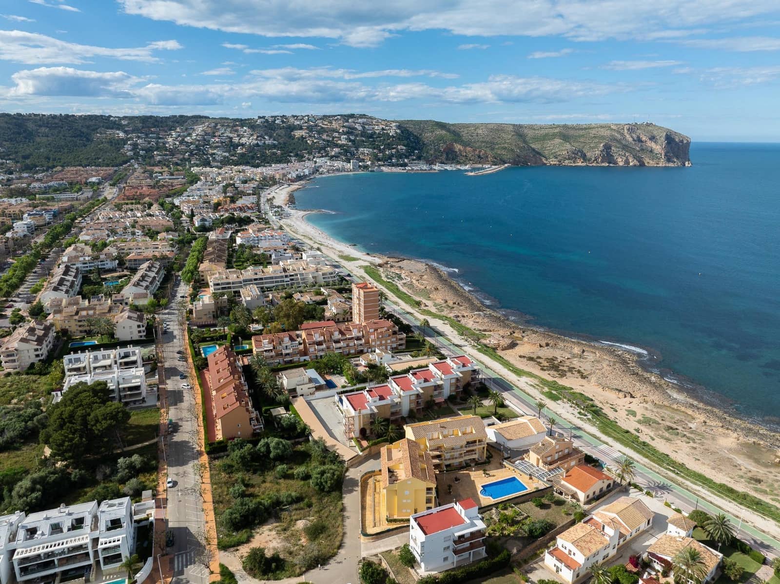 3 bedroom Apartment for rent in Arenal with pool garage - € 1,750 (Ref: 9849304)