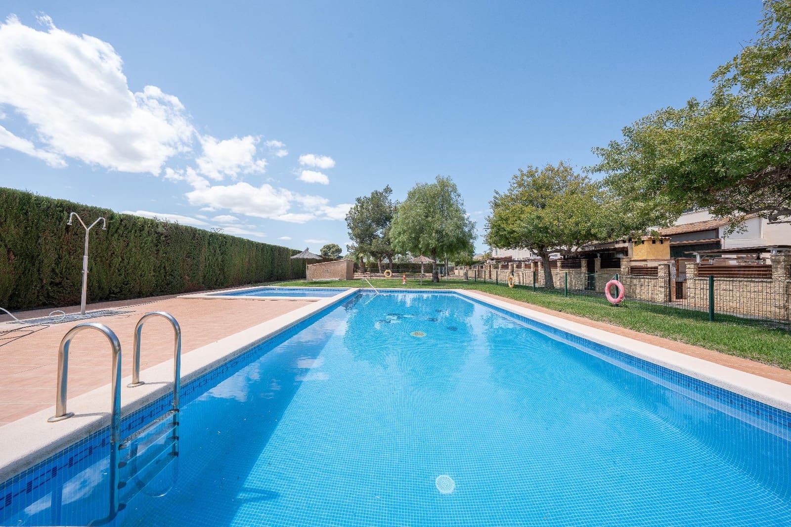 4 quarto Moradia em Banda para venda em Aspe com piscina - 259 000 € (Ref: 9849305)