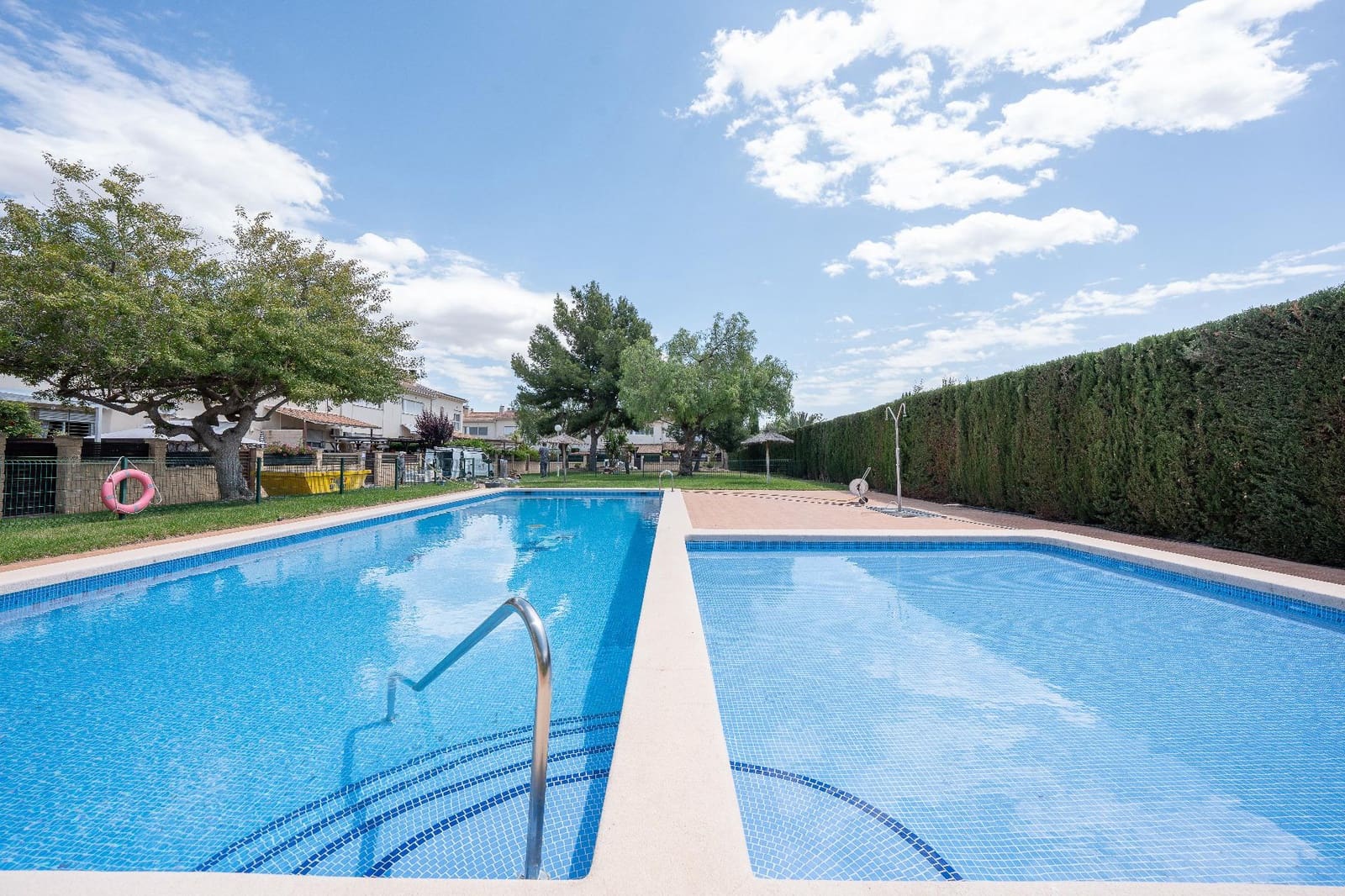 4 quarto Moradia em Banda para venda em Aspe com piscina - 259 000 € (Ref: 9849305)