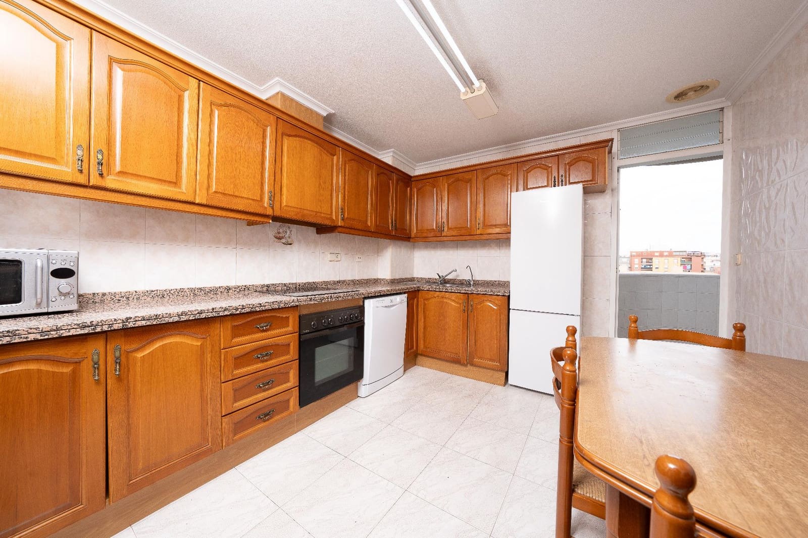 3 soveværelse Lejlighed til salg i Elche / Elx - € 200.000 (Ref: 9851700)