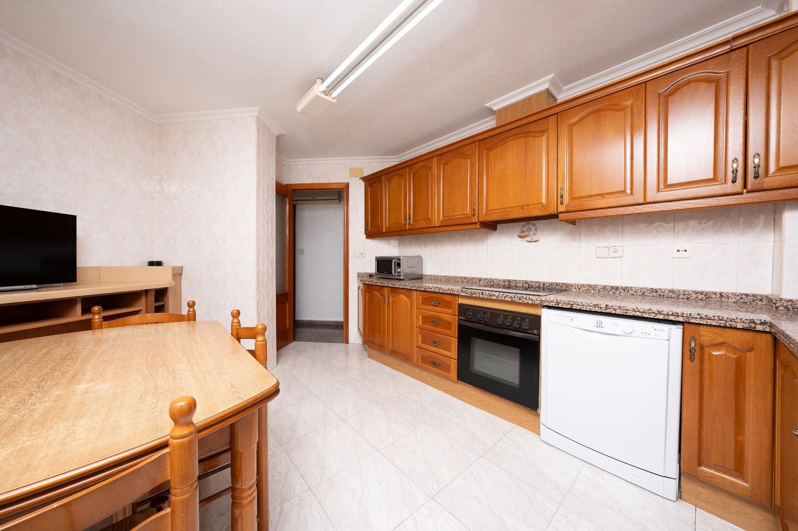 3 soveværelse Lejlighed til salg i Elche / Elx - € 200.000 (Ref: 9851700)