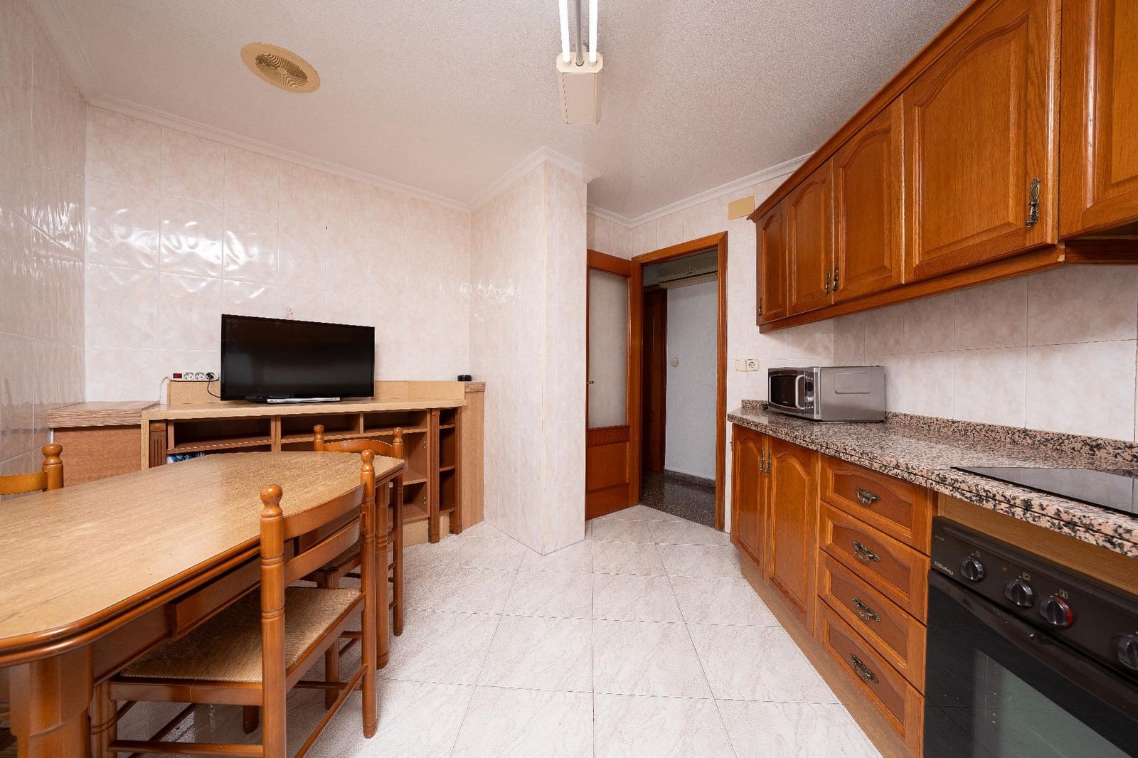 3 soveværelse Lejlighed til salg i Elche / Elx - € 200.000 (Ref: 9851700)
