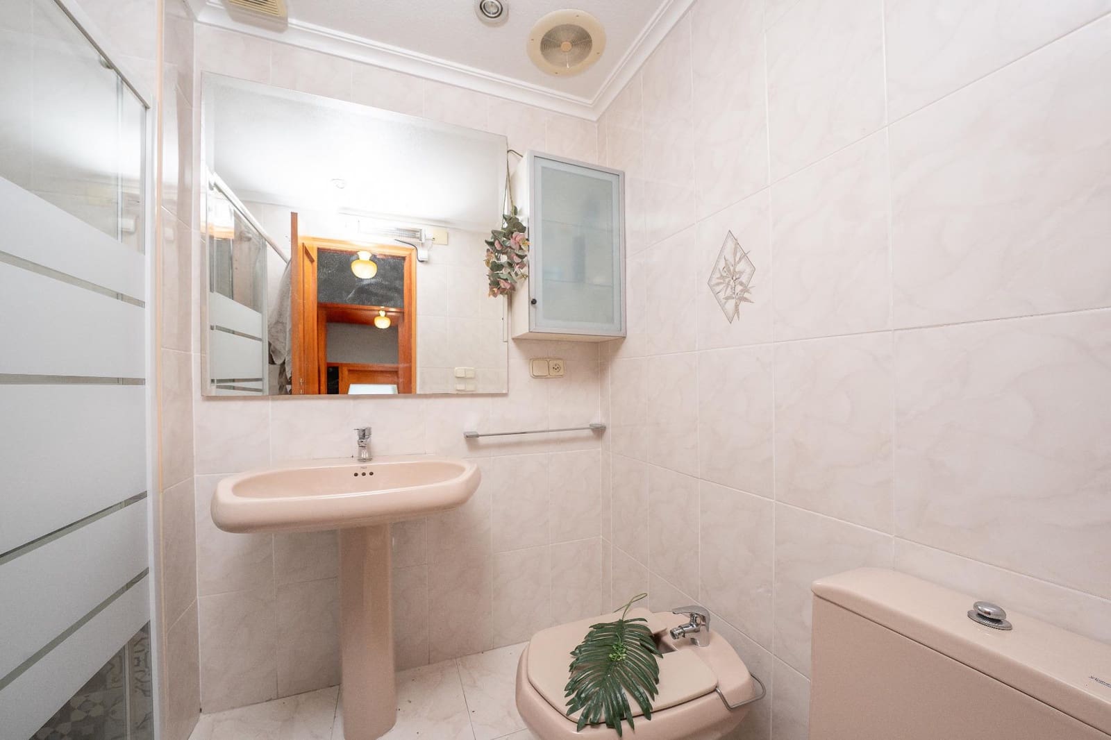 3 bedroom Flat for sale in Elche / Elx - € 200,000 (Ref: 9851700)