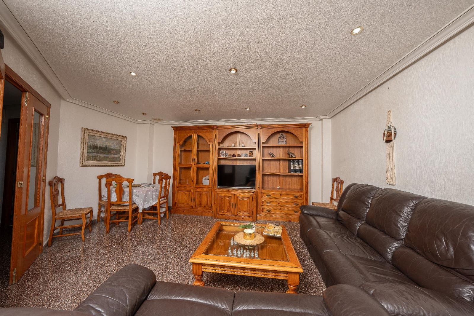 3 bedroom Flat for sale in Elche / Elx - € 200,000 (Ref: 9851700)