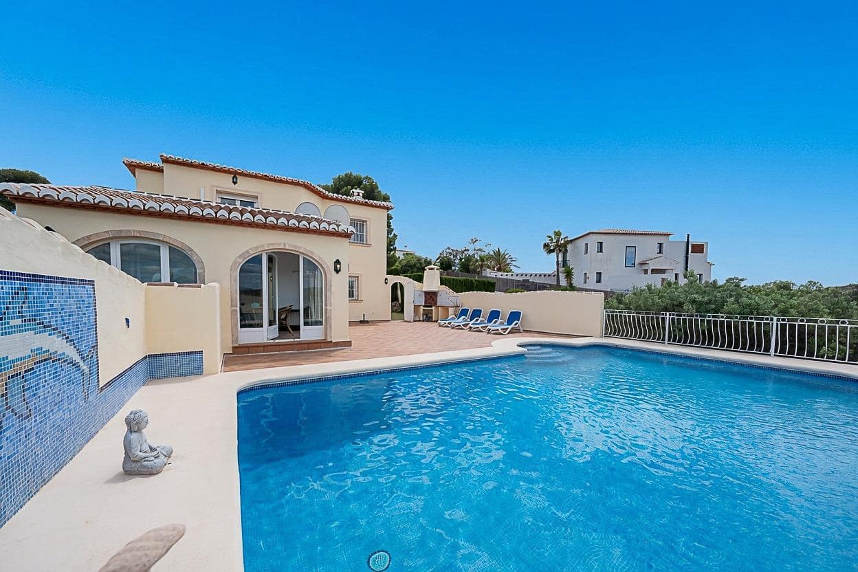 4 slaapkamer Villa te koop in Javea / Xabia met zwembad garage - € 1.250.000 (Ref: 9855399)