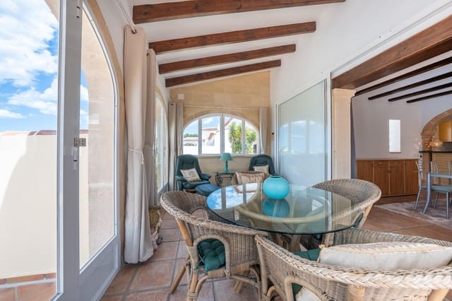4 slaapkamer Villa te koop in Javea / Xàbia met zwembad garage - € 1.250.000 (Ref: 9855399)