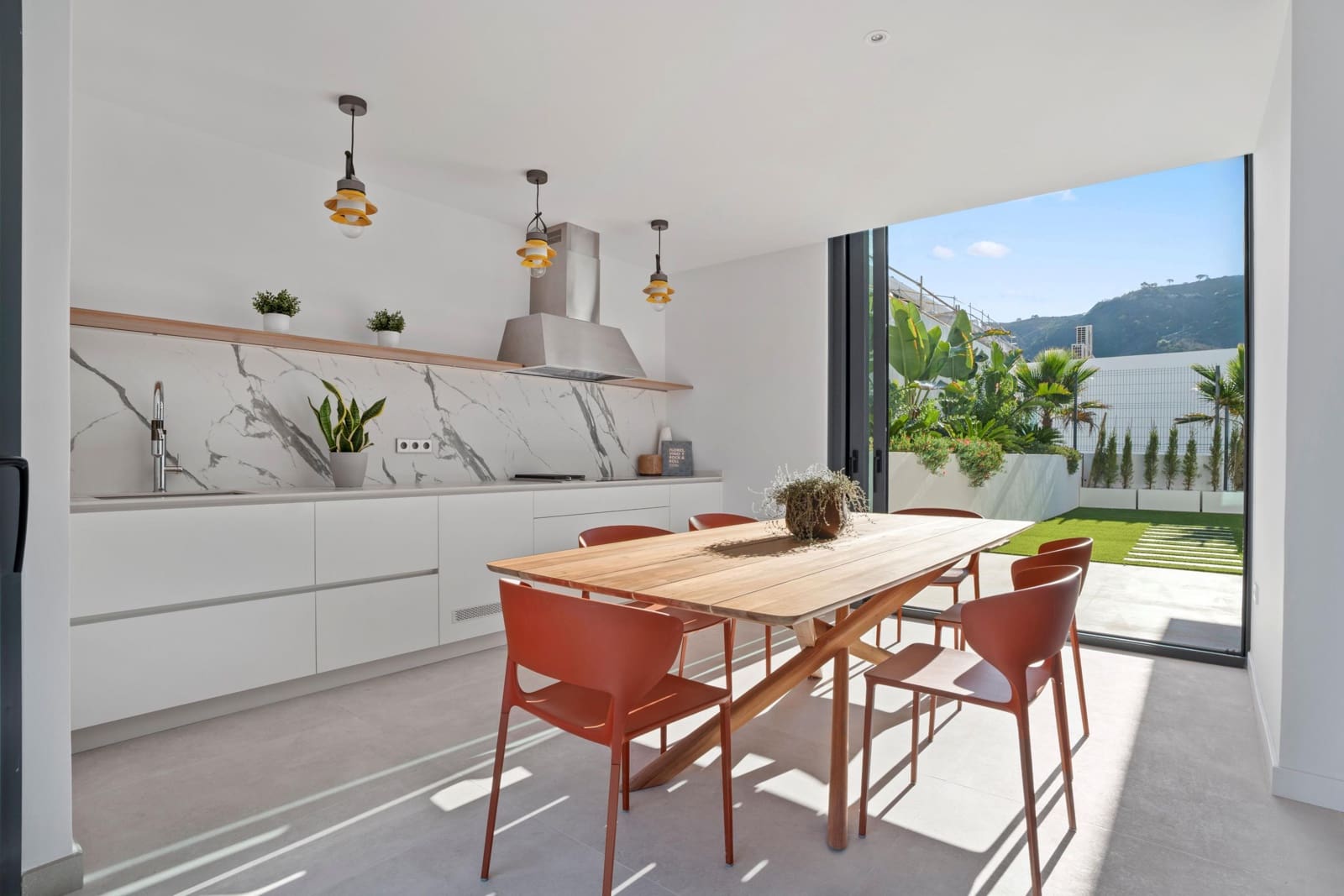 3 sypialnia Willa na sprzedaż w Benidorm - 1 160 000 € (Ref: 9858093)