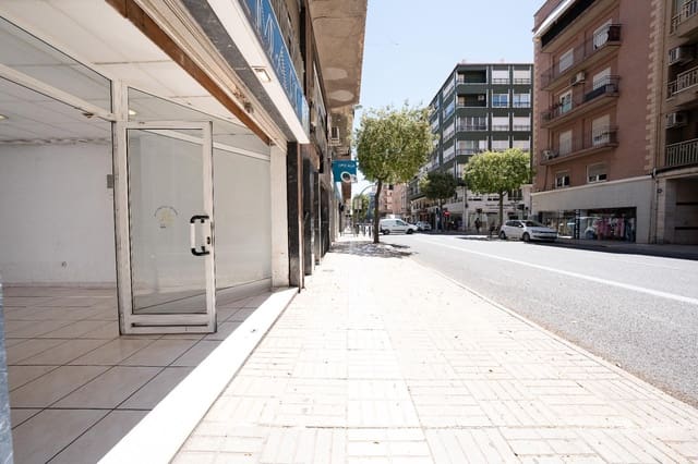 Commercieel te koop in Centro, Elche / Elx - € 79.900 (Ref: 9866951)