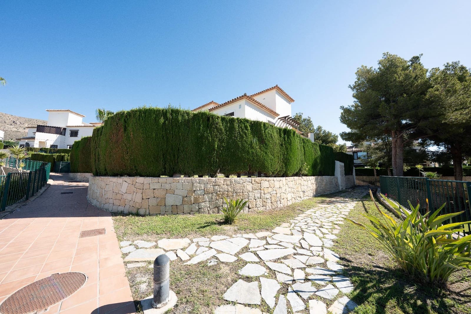 2 bedroom Terraced Villa for sale in Finestrat - € 330,000 (Ref: 9873453)