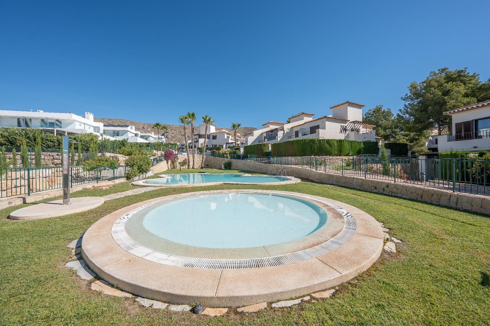 2 bedroom Terraced Villa for sale in Finestrat - € 330,000 (Ref: 9873453)