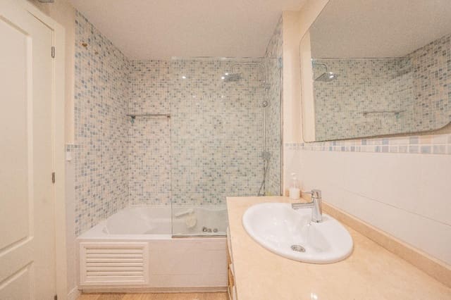 2 soveværelse Rækkehus til salg i Finestrat med swimmingpool garage - € 330.000 (Ref: 9873453)