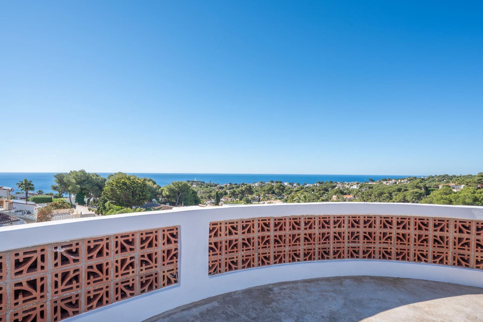 Chalet de 4 habitaciones en Javea / Xàbia en venta con piscina garaje - 1.050.000 € (Ref: 9873455)