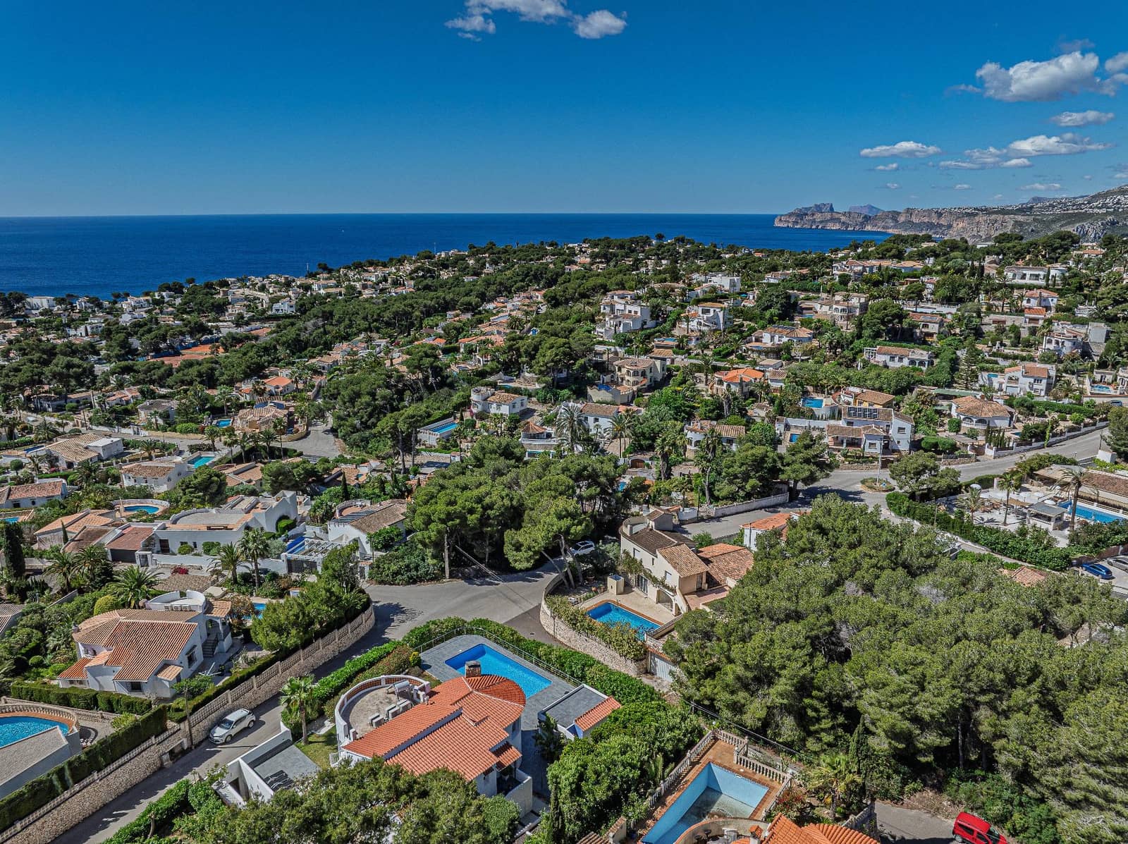 Chalet de 4 habitaciones en Javea / Xàbia en venta con piscina garaje - 1.050.000 € (Ref: 9873455)
