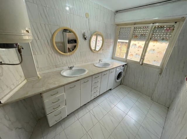 3 quarto Apartamento para venda em Playa Levante, Santa Pola - 140 000 € (Ref: 9881897)