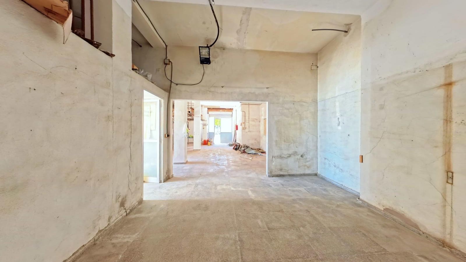 Kommersiell till salu i La Villajoyosa / Vila Joiosa - 205 000 € (Ref: 9881898)