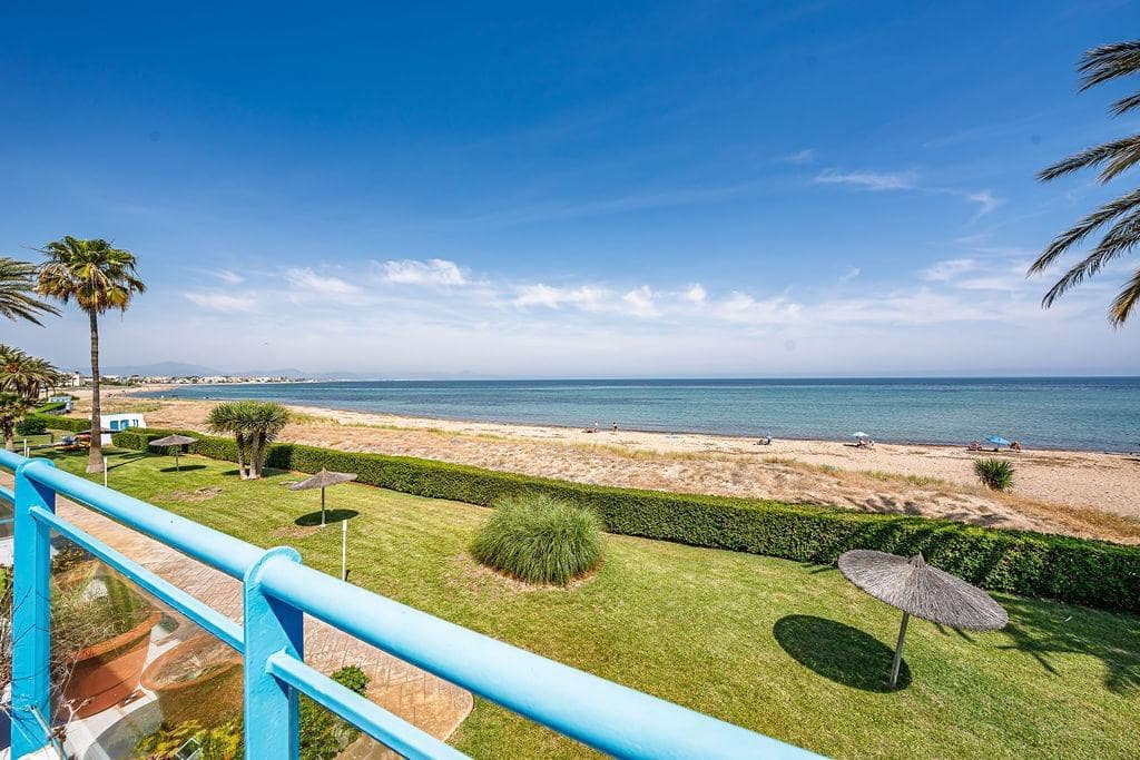 2 bedroom Apartment for sale in Denia with pool garage - € 597,000 (Ref: 9890335)
