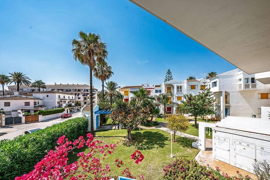 2 bedroom Apartment for sale in Denia with pool garage - € 597,000 (Ref: 9890335)
