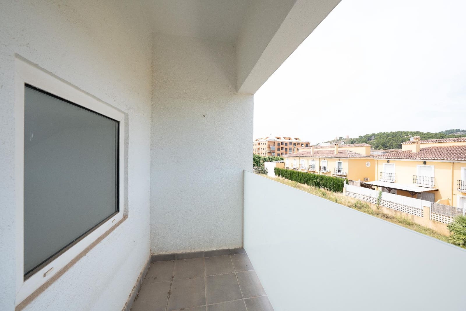 4 bedroom Terraced Villa for sale in Pedreguer with garage - € 340,000 (Ref: 9892286)