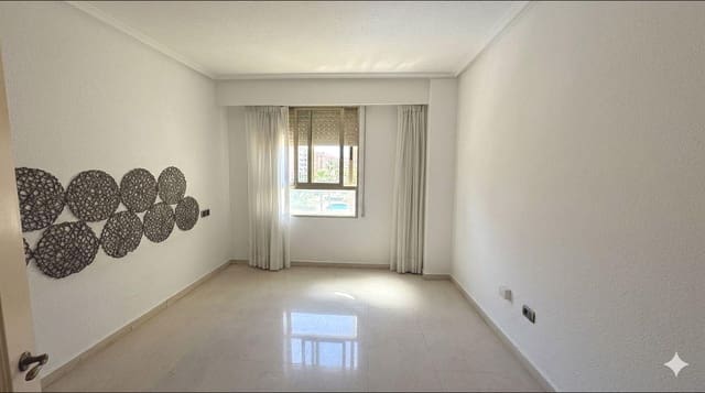 3 Zimmer Apartment zu verkaufen in Santo Domingo, Alicante / Alacant Stadt mit Pool Garage - 350.000 € (Ref: 9893811)