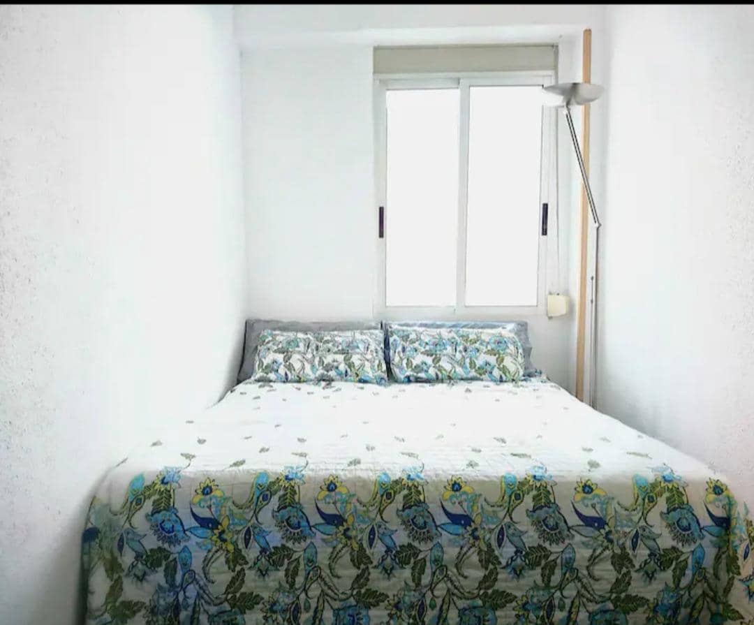 2 Zimmer Wohnung zu vermieten in Alicante / Alacant Stadt - 900 € (Ref: 9896280)