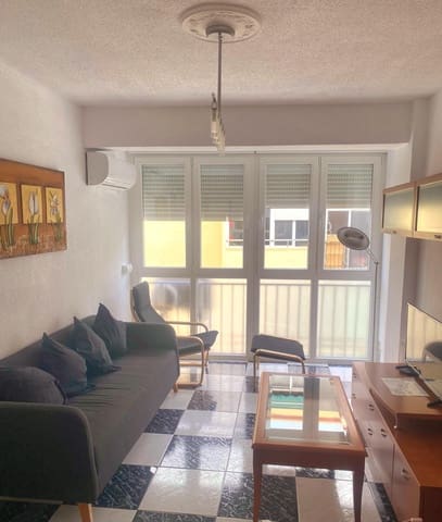 Piso de 2 habitaciones en Alicante / Alacant ciudad en alquiler - 900 € (Ref: 9896280)