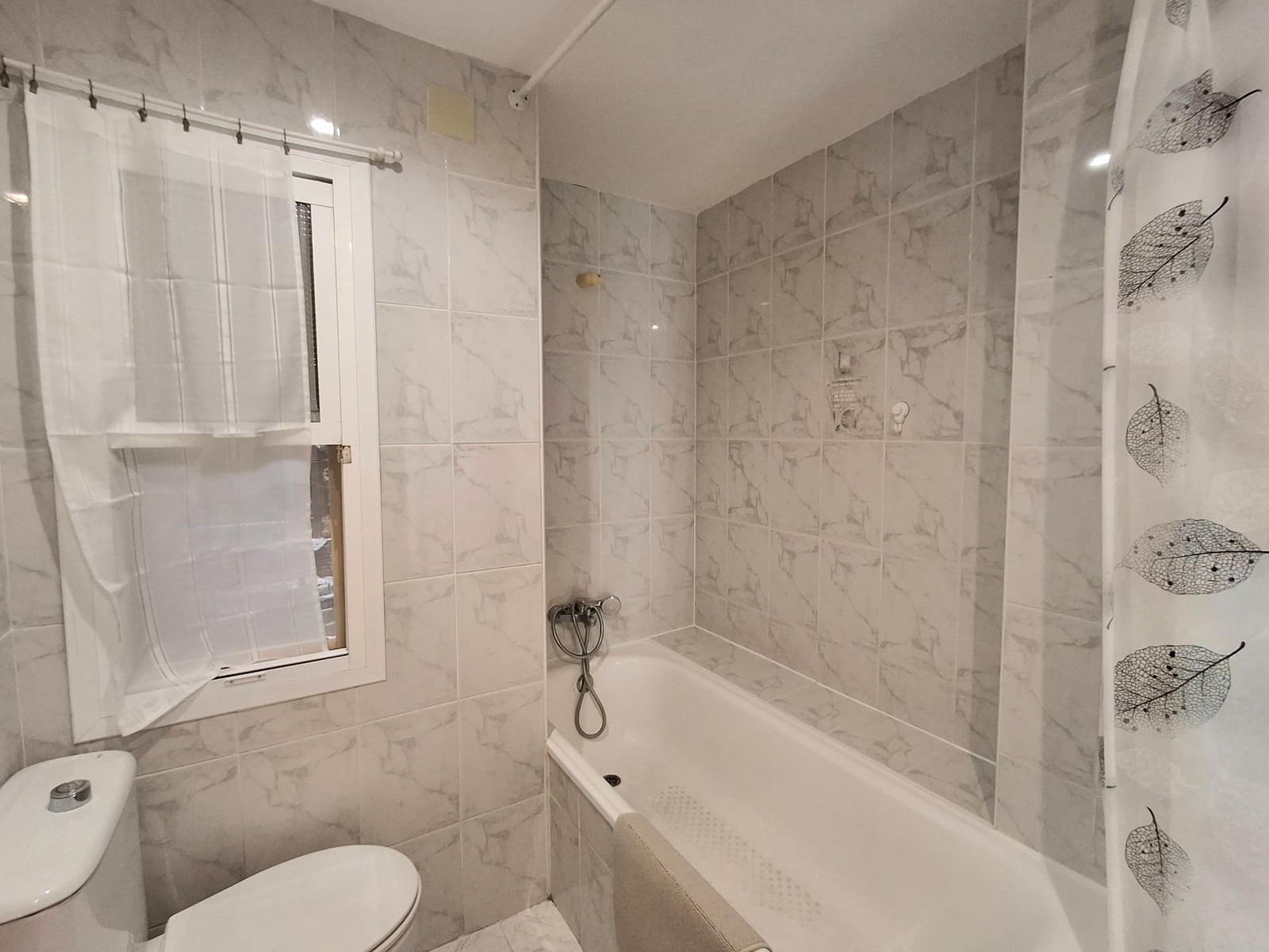 2 camera da letto Appartamento da affittare in Alicante citta - 900 € (Rif: 9896280)