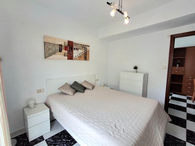 2 camera da letto Appartamento da affittare in Alicante città - 900 € (Rif: 9896280)