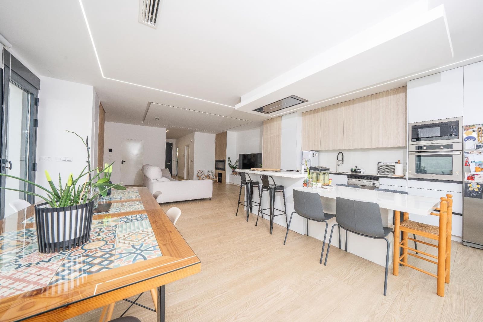 3 bedroom Villa for sale in Castalla with pool garage - € 800,000 (Ref: 9896282)