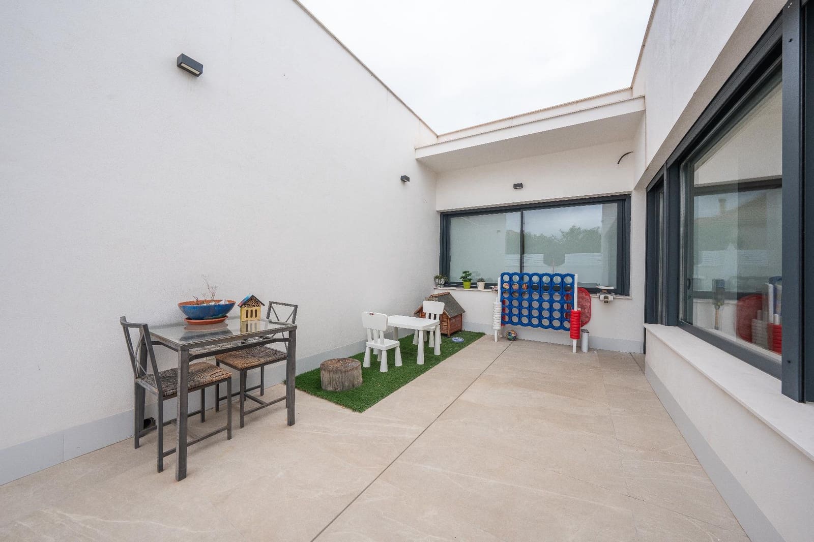 3 bedroom Villa for sale in Castalla with pool garage - € 800,000 (Ref: 9896282)