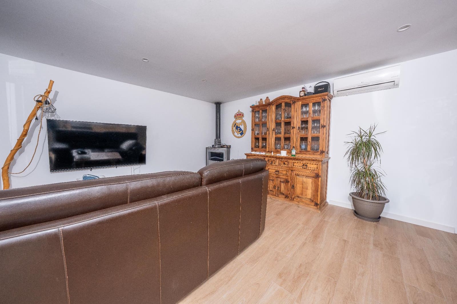 3 bedroom Villa for sale in Castalla with pool garage - € 800,000 (Ref: 9896282)