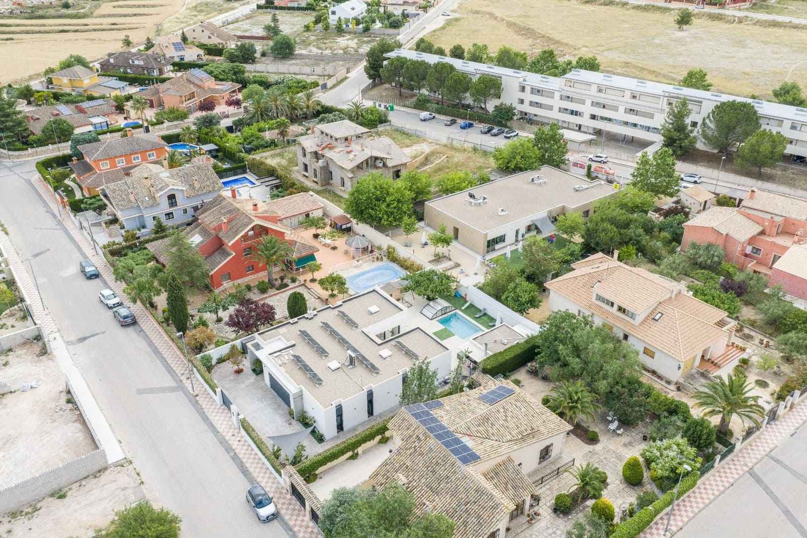 3 bedroom Villa for sale in Castalla with pool garage - € 800,000 (Ref: 9896282)