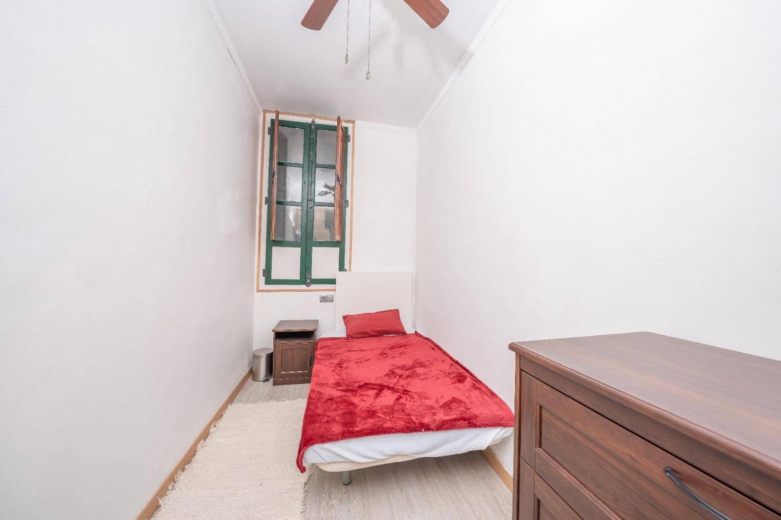 3 soveværelse Lejlighed til salg i Alicante by - € 205.000 (Ref: 9903869)