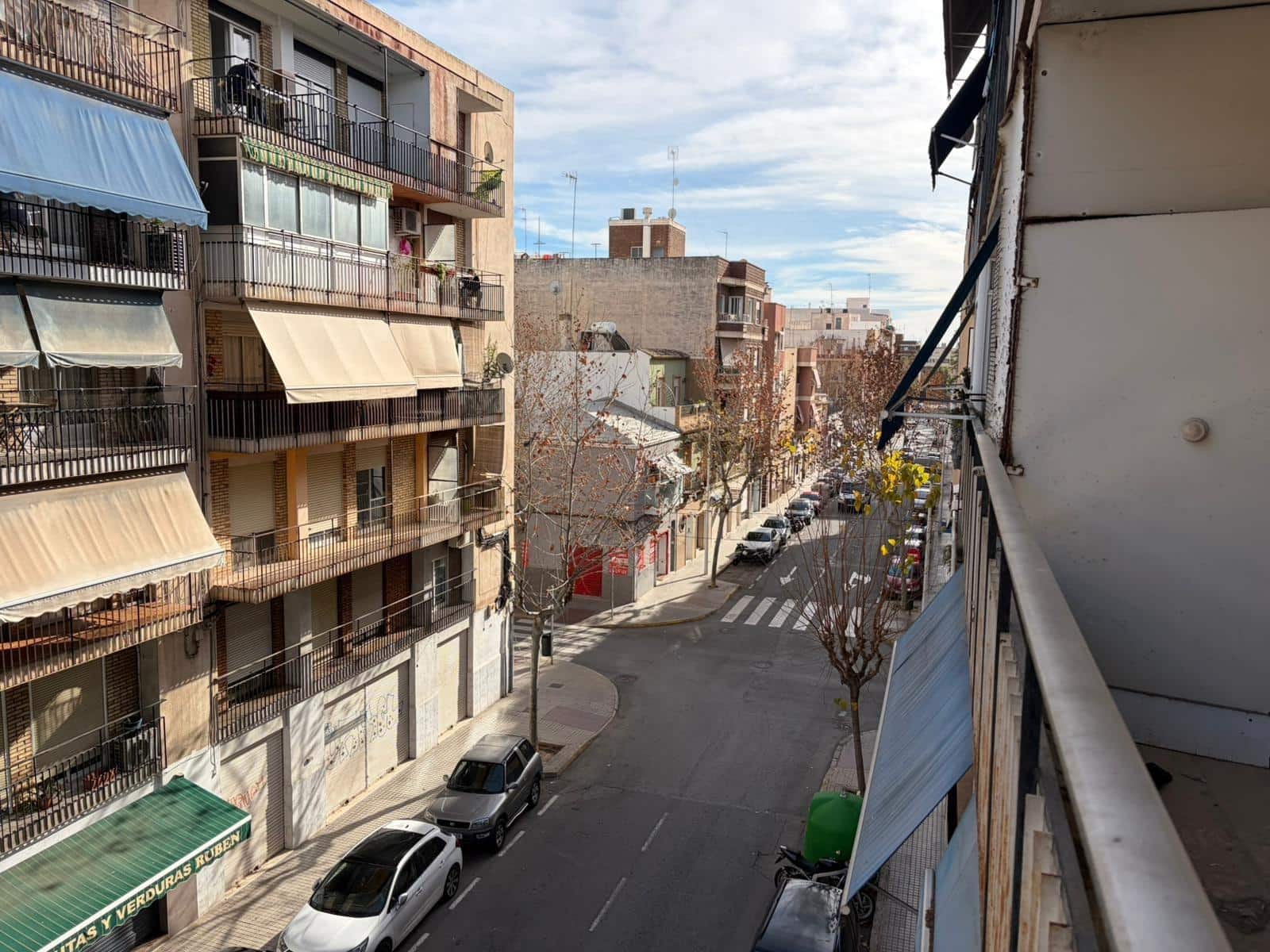 Piso de 3 habitaciones en Elche / Elx en venta - 115.000 € (Ref: 9903870)
