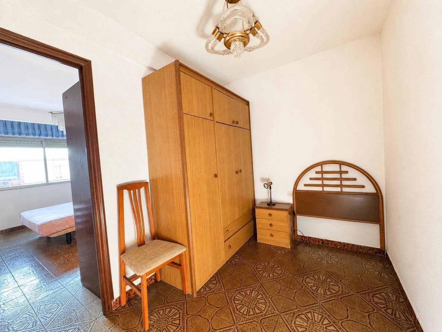 4 soveværelse Lejlighed til salg i Alicante by - € 170.000 (Ref: 9907513)