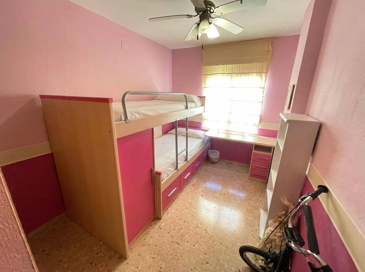 3 bedroom Apartment for sale in San Juan de Alicante / Sant Joan d'Alacant - € 215,000 (Ref: 9907515)