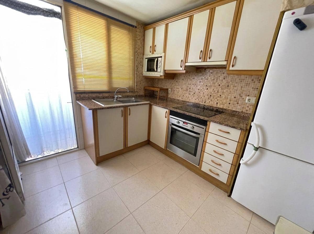 3 bedroom Apartment for sale in San Juan de Alicante / Sant Joan d'Alacant - € 215,000 (Ref: 9907515)