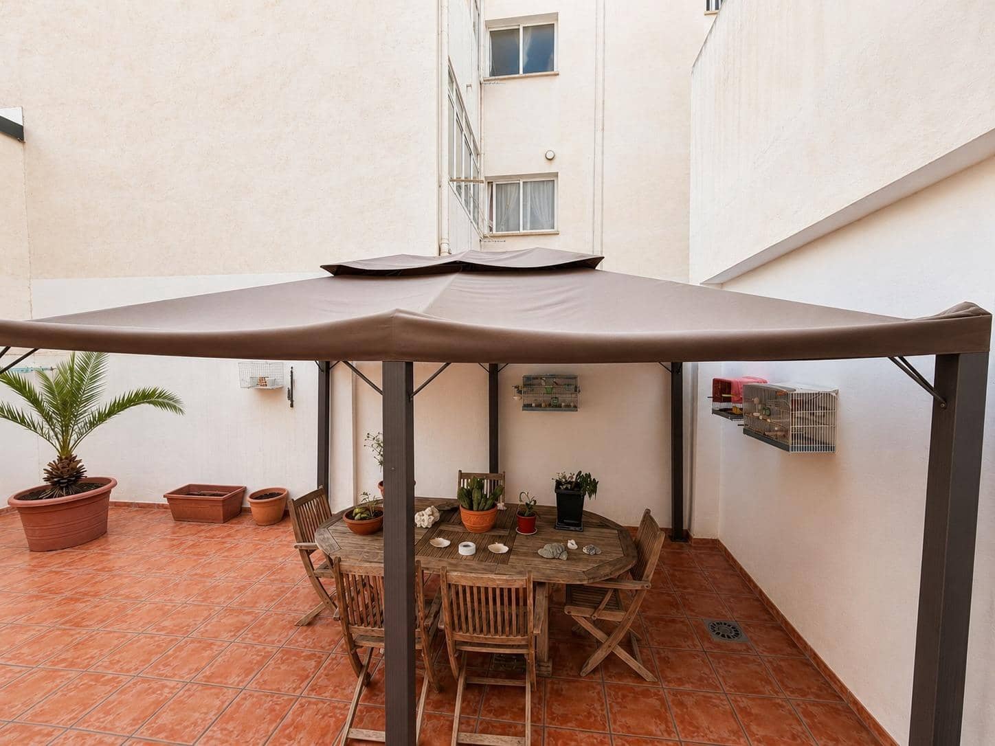 3 bedroom Apartment for sale in Alicante / Alacant city with garage - € 185,000 (Ref: 9910993)