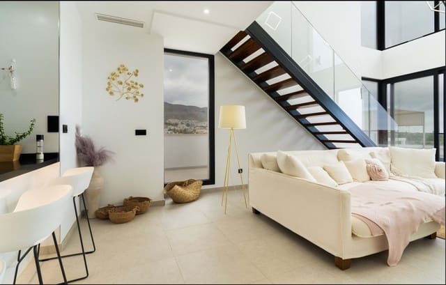 Villa/Maison de 3 chambres à louer à Finestrat avec piscine - 4 500 € (Ref: 9922264)