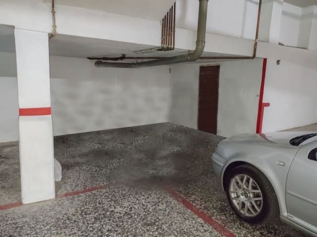 Garage til salg i Colonia Madrid, Benidorm - € 5.000 (Ref: 9922265)