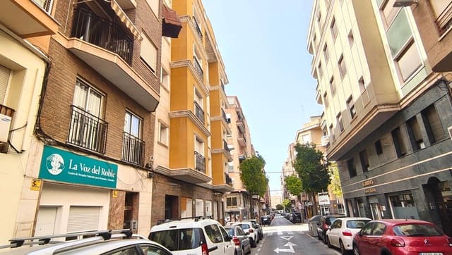 1 soverom Kommersiell til salgs i Centro, Elche / Elx - € 85 000 (Ref: 9927354)