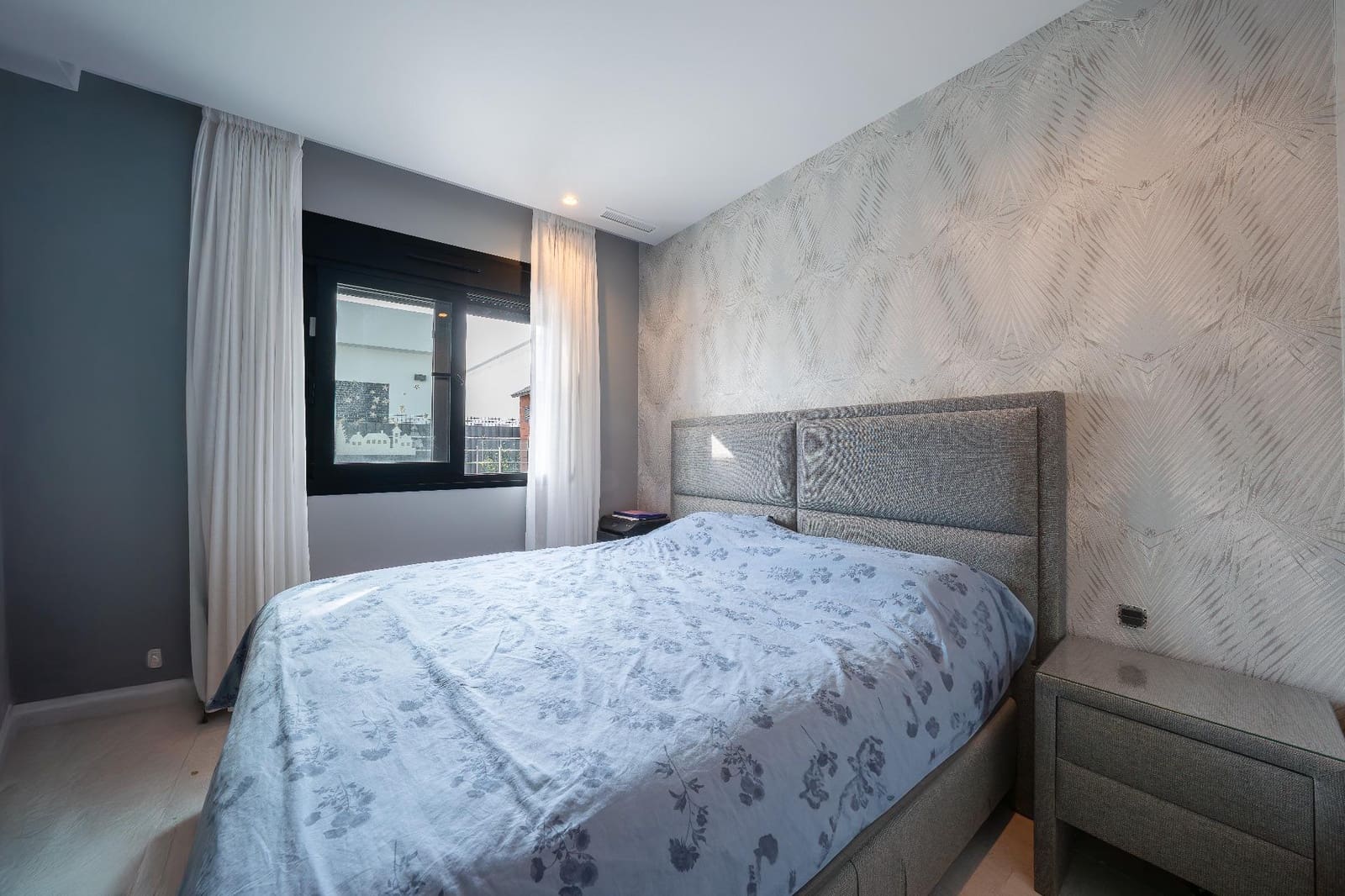 3 soverom Villa til leie i Finestrat med svømmebasseng garasje - € 4 500 (Ref: 9927357)
