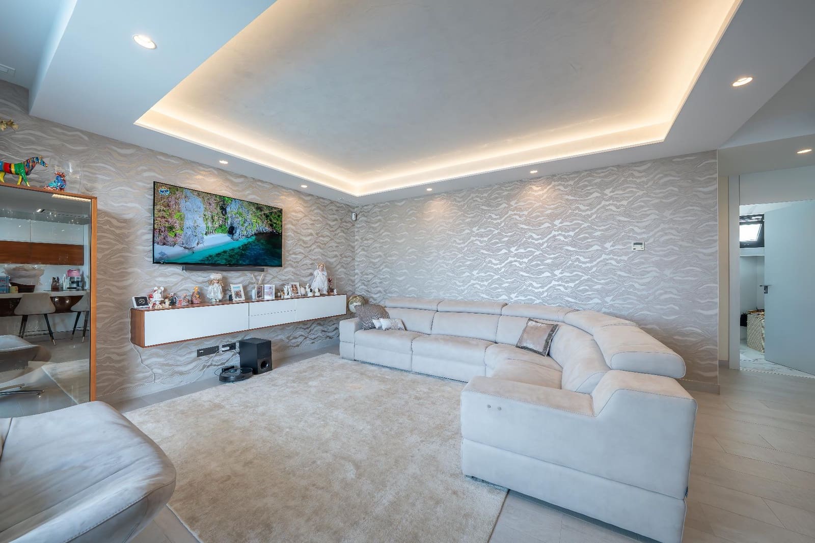 3 soverom Villa til leie i Finestrat med svømmebasseng garasje - € 4 500 (Ref: 9927357)