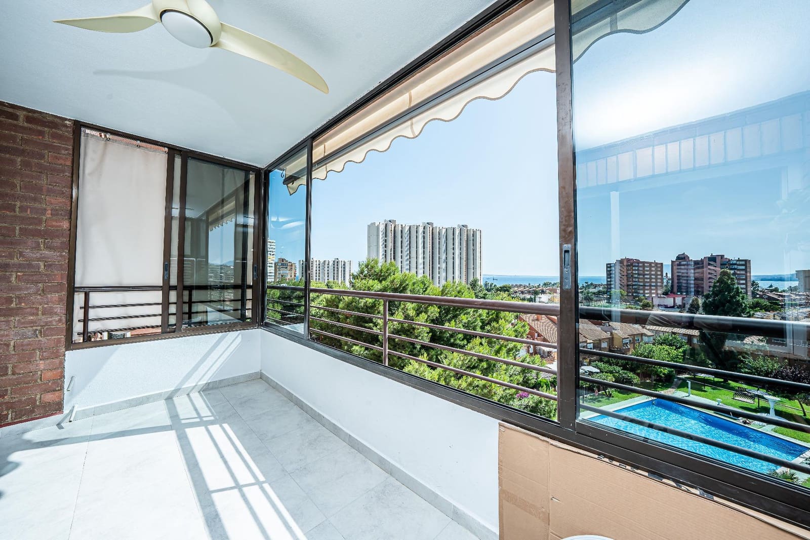 3 sovrum Lägenhet till salu i Playa de San Juan med pool garage - 430 000 € (Ref: 9929338)