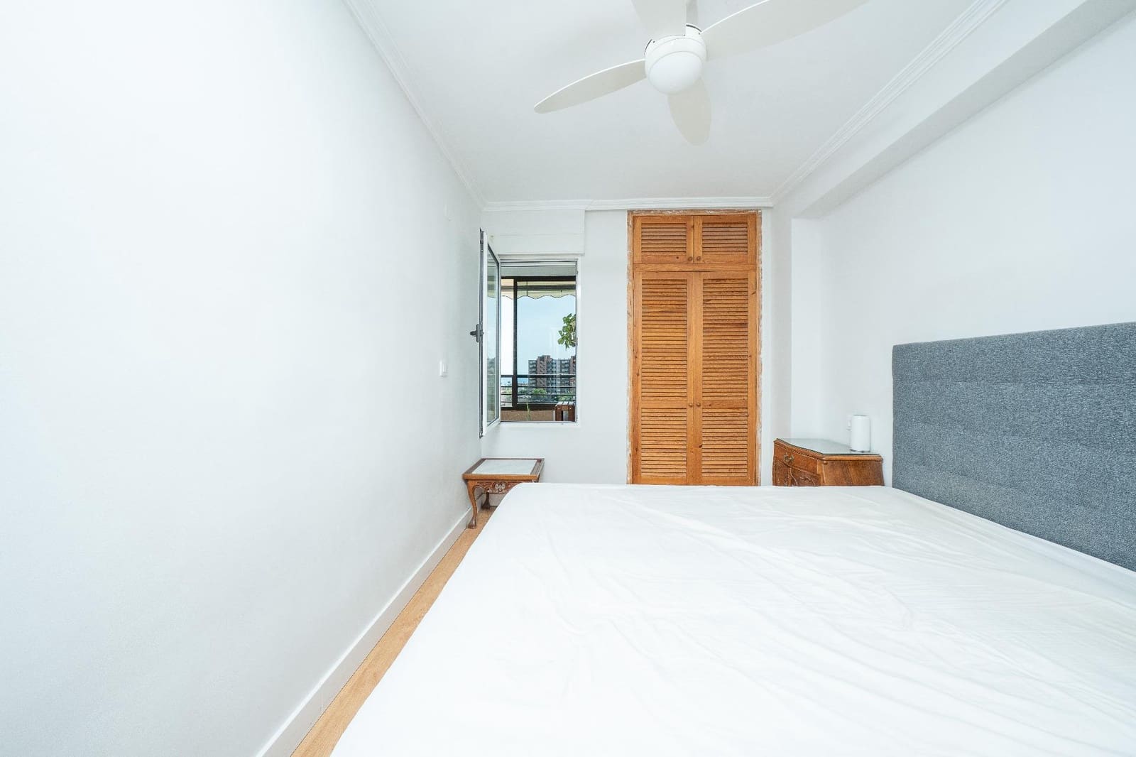 3 sovrum Lägenhet till salu i Playa de San Juan med pool garage - 430 000 € (Ref: 9929338)
