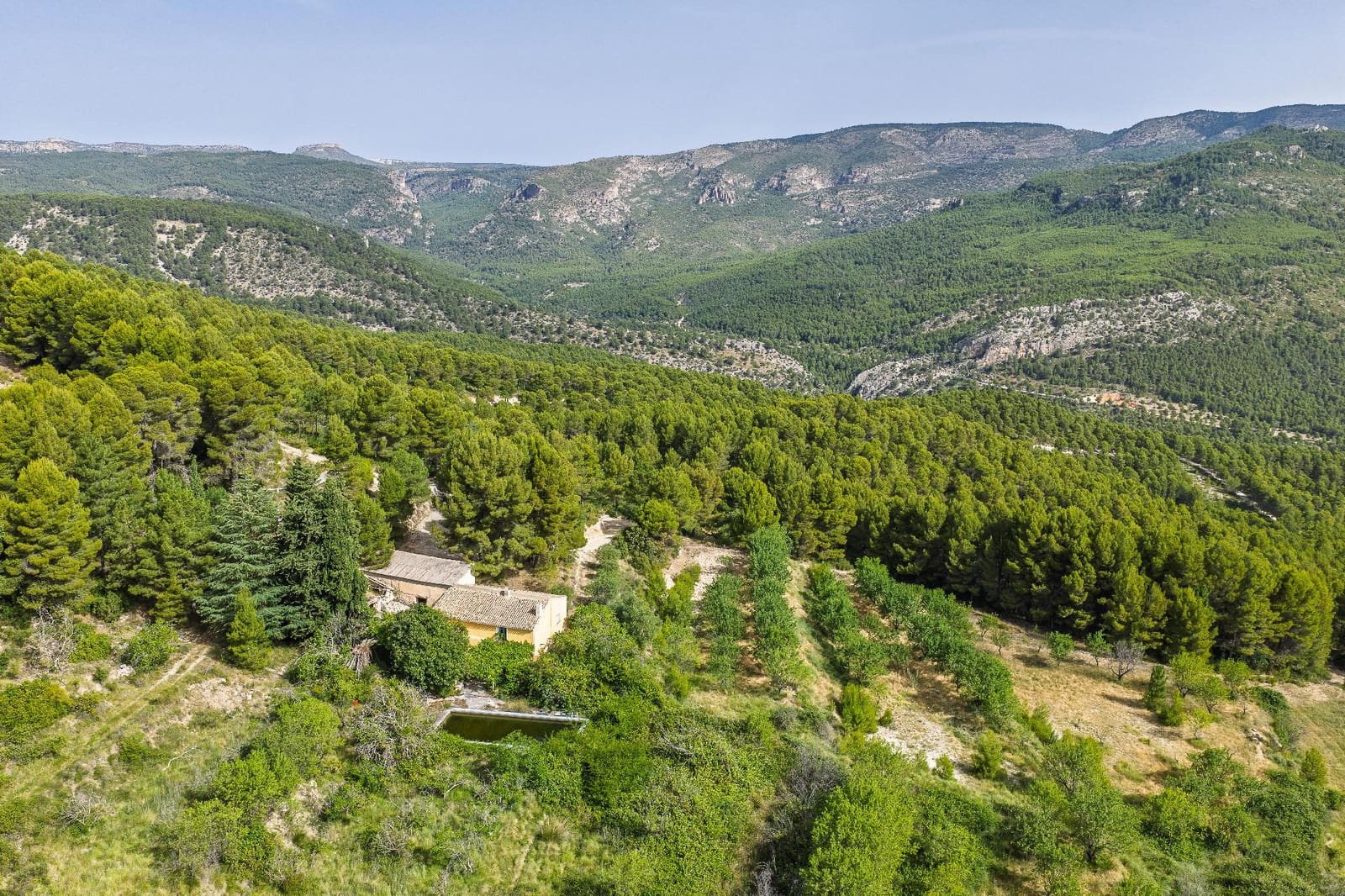 4 bedroom Finca/Country House for sale in Moratalla with pool - € 349,000 (Ref: 9929339)